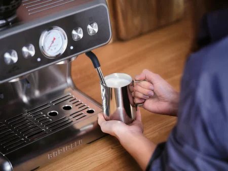 Ekspres Kolbowy z Młynkiem ETA Baricelo ETA718190000